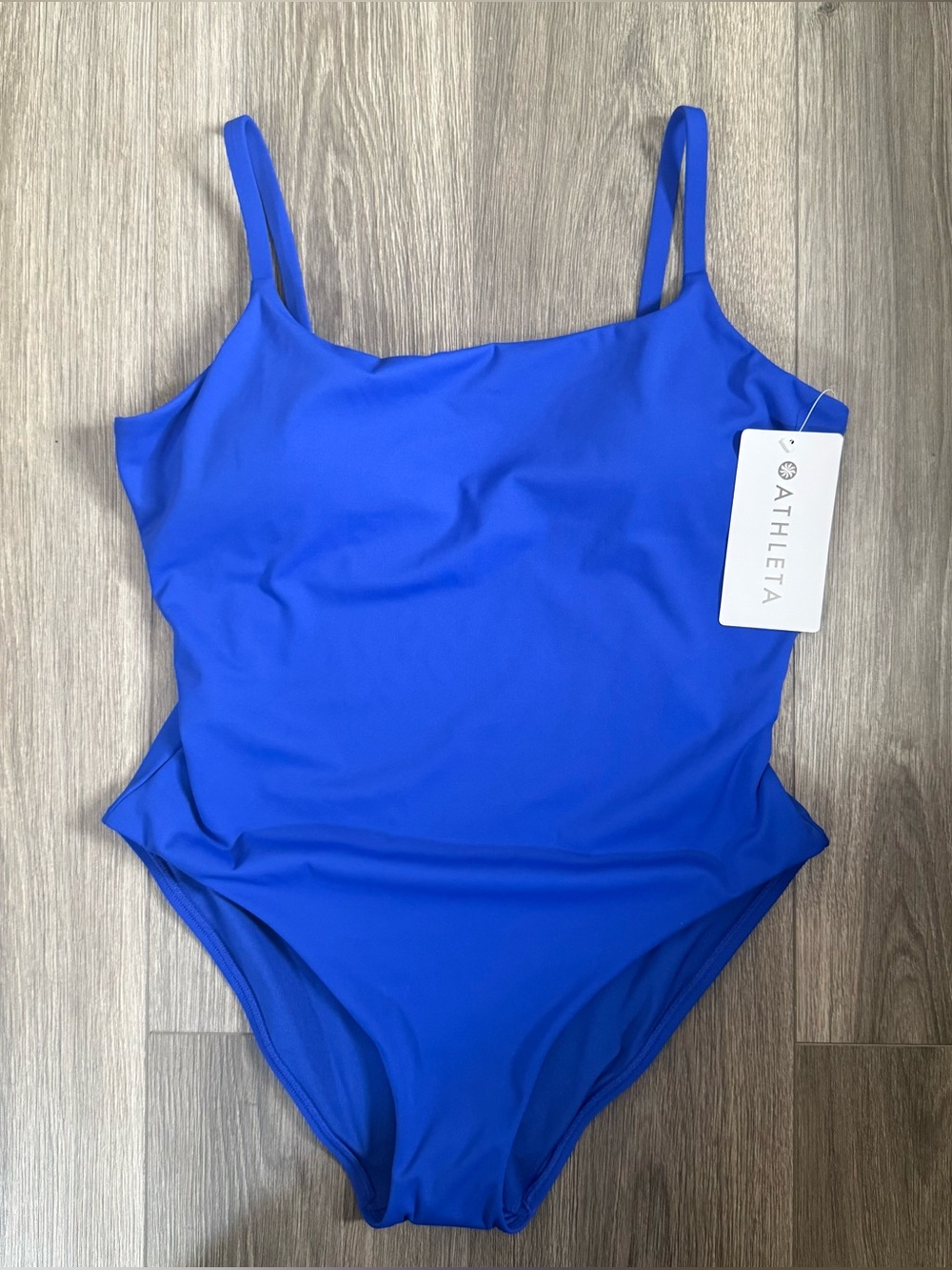 Athleta Scoop One Piece/Maillot in Blue Size Large Minimalist Summer Beachwear